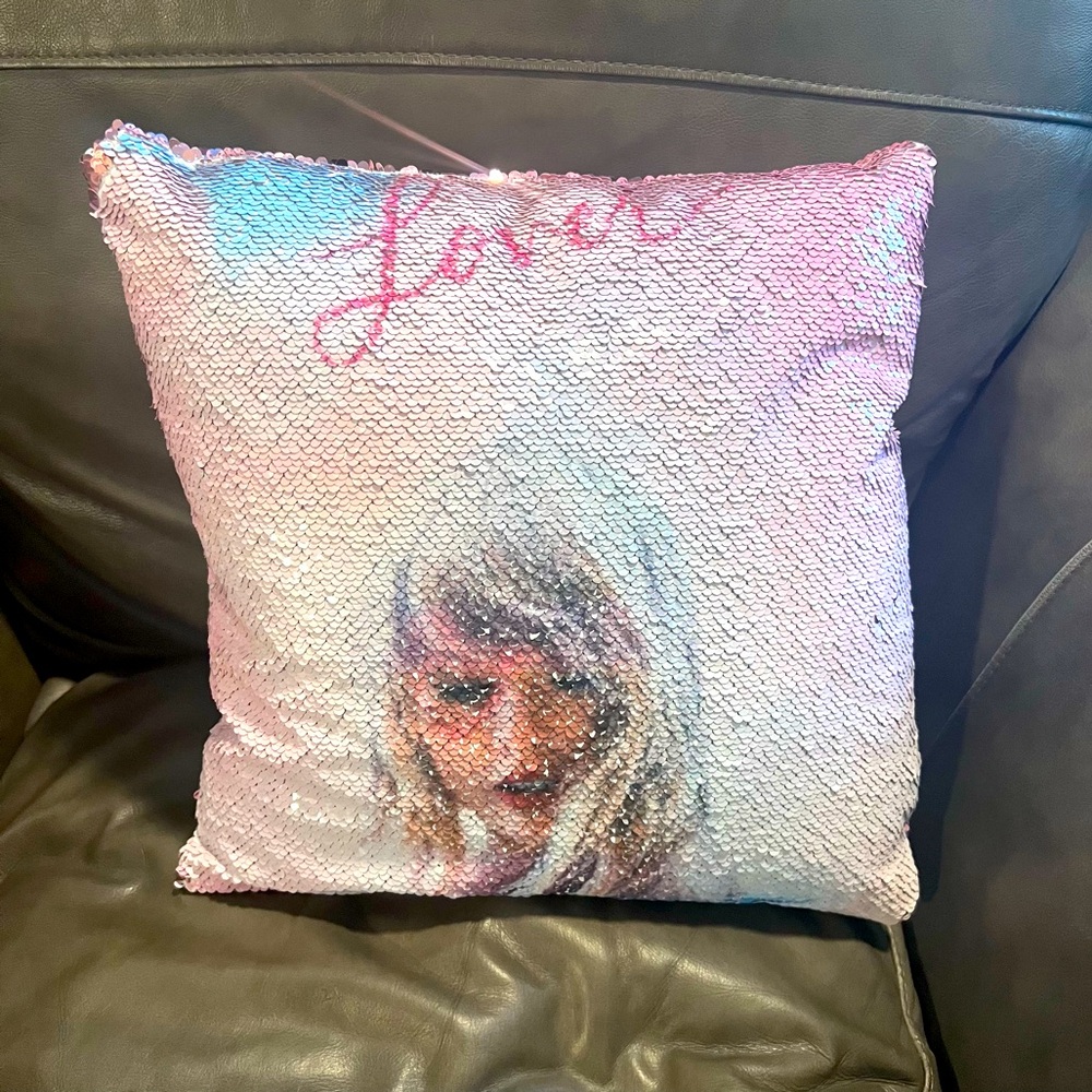 Taylor Swift “Lover” Sequin 14” Pillow. Excellent Condition.